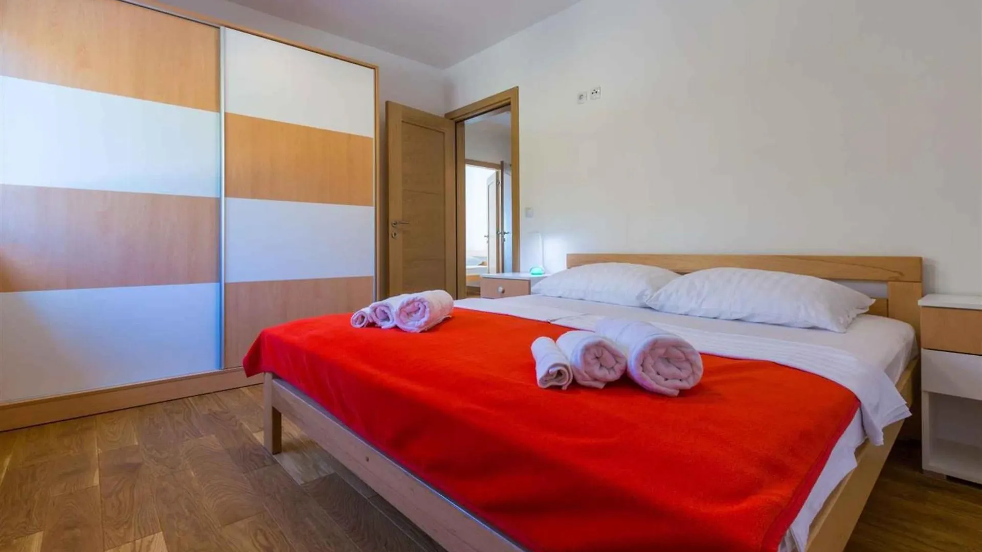 Apartment In Dramalj 39050