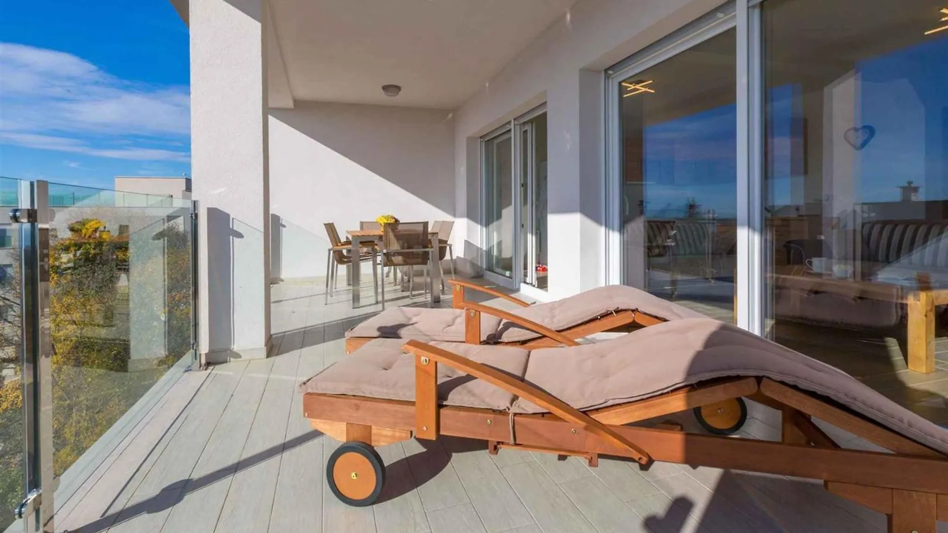 Apartment In Dramalj 39050